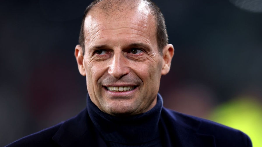 Απίστευτη δήλωση Αλέγκρι: «Ο Φατζόλι έχει μεγάλο κ@λο και δεν μπορούν να του πάρουν την μπάλα»