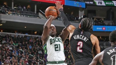 NBA: Νίκη – θρίλερ για τους Μπακς με «χρυσό» Χόλιντεϊ! (video)