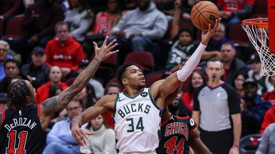 Γιάννης για την ήττα των Μπακς: «Πρέπει να το ξεπεράσουμε!»