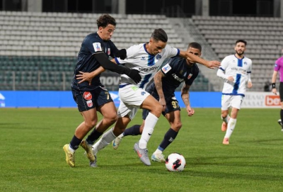 Με γκολάρα του Αμανί η Κηφισιά στα προημιτελικά - Απέκλεισε τον Βόλο!