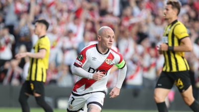 Απέκλεισε την ΑΕΚ, αποβλήθηκε και... του χρόνου ξανά: Αυστηρή ποινή στον Ίσι Παλαθόν!