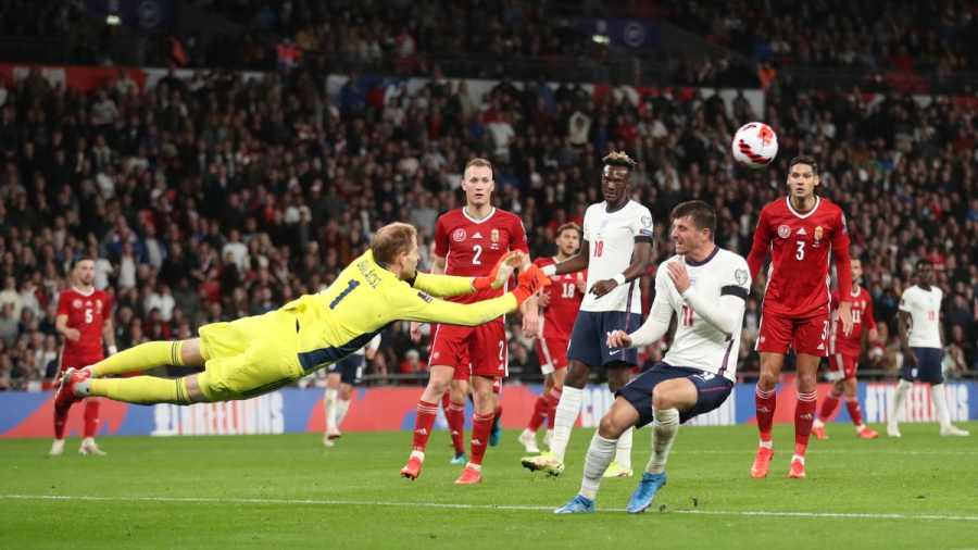 Ουγγαρία – Αγγλία: Ντεμπούτο για Μπόουεν και Τζάστιν