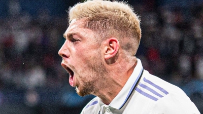 Ρεάλ Μαδρίτης - Μπαρτσελόνα 2-0: Σουτ «δυναμίτης» και παροξυσμός από τον Βαλβέρδε (video)