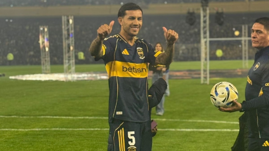 Ο Παρέδες επέστρεψε σπίτι και 50.000 οπαδοί της Μπόκα τον αποθέωσαν! (pic +vid)