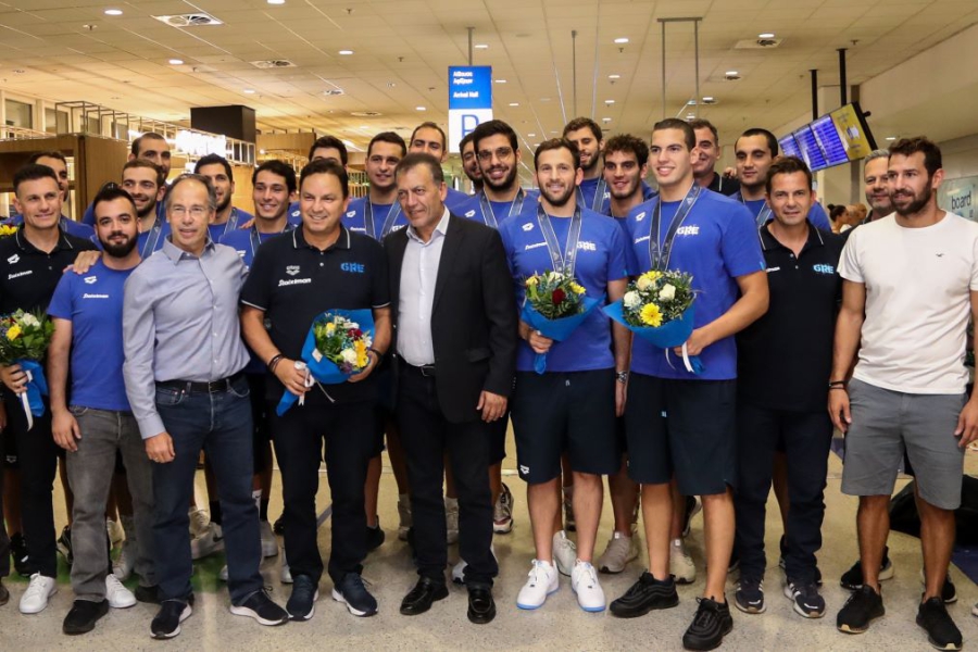 Επέστρεψε η «ασημένια» Εθνική Πόλο Ανδρών και γνώρισε την αποθέωση!