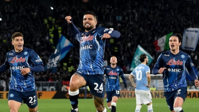 Λάτσιο – Νάπολι 1-2: Απίθανο φινάλε και τρίποντο «χρυσάφι» στο 96’! (video)