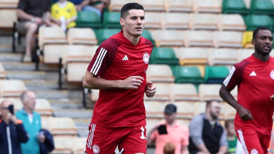 Τσουκαρίτσκι - Ολυμπιακός: Ο Βρουσάι αριστερό μπακ, βασικός ο Έσε!