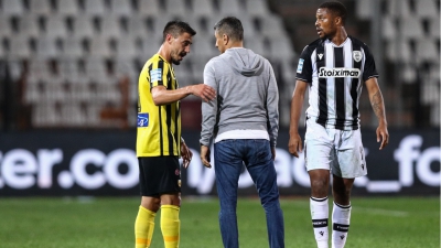 Σιμόες σε Λουτσέσκου: «Ήταν οφσάιντ το γκολ απόψε, γιατί πριν τρία χρόνια έλεγες άλλα» (video)