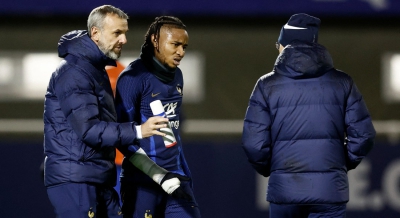 Ενκουνκού: «Ο Καμαβινγκά στοχοποιείται άδικα» (pic)