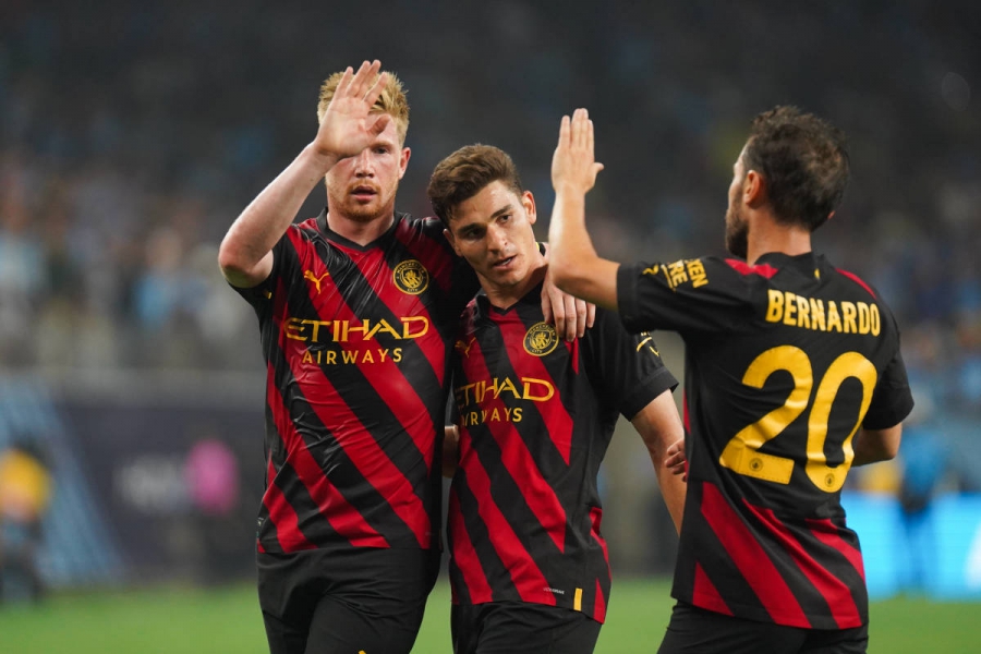 Μάντσεστερ Σίτι: Φιλική νίκη με «παράσταση» Ντε Μπρόινε, δεν έπαιξε ο Χάαλαντ (video)