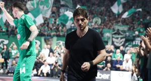 «Άιντε αρχηγέ!»: Το turning point έγινε, ο διακόπτης γύρισε κι ο Γιαννακόπουλος... προετοιμάζει τον Σλούκα!