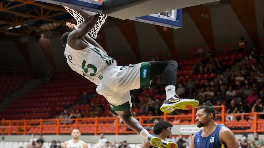 Παναθηναϊκός – Λαύριο 74-61: Ολοταχώς για τον πρώτο τίτλο της σεζόν οι «πράσινοι» με σούπερ Οκάρο! (video)