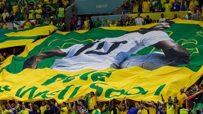 Μηνύματα στήριξης προς τον Πελέ στο Κροατία - Βραζιλία