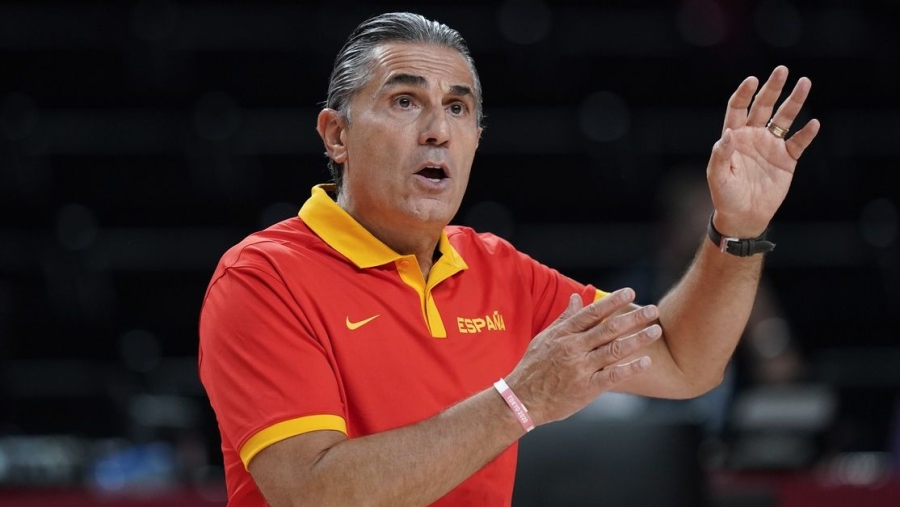 Σκαριόλο: «Οι εξέδρες να μην γεμίσουν μόνο για τον... Αντετοκούνμπο!»