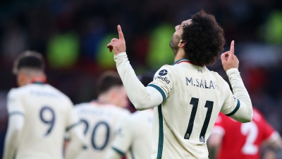 Μοχάμεντ Σαλάχ: Χατ-τρικ, γκολ σε 10 συνεχόμενα ματς, «διέλυσε» την Μάντσεστερ Γιουνάιτεντ και «έγραψε» ιστορία!