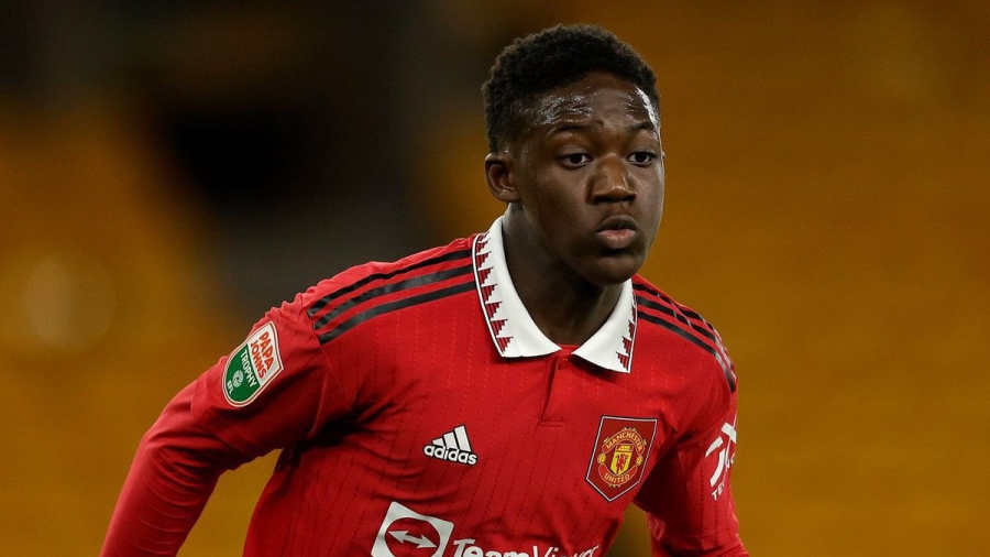 «Σύγκρουση γενεών»: O 36χρονος Χίτον και ο «17άρης» Μαϊνού, στην βασική ενδεκάδα της Γιουνάιτεντ!