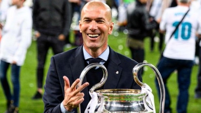 Ο Ζιντάν για Ρεάλ Μαδρίτης, εθνική Γαλλίας και Παρί, σε μία συνέντευξη εφ' όλης της ύλης