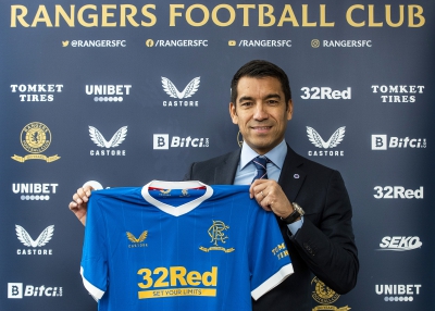 Ρέιντζερς: Φαν Μπρόνκχορστ και με τη βούλα!