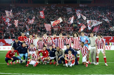 «Είσαι ο και λέγεσαι...»: Οι παίκτες του Ολυμπιακού παρουσιάζονται, δίνουν οδηγίες προφοράς και περιμένουν από την Ευρώπη να τα μάθει από... Τετάρτη! (video)