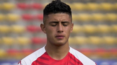 «Η Ιντεπεντιέντε Σάντα Φε απέρριψε πρόταση 2,2 εκατ. δολαρίων της ΑΕΚ για τον Κέβιν Μαντίγια»