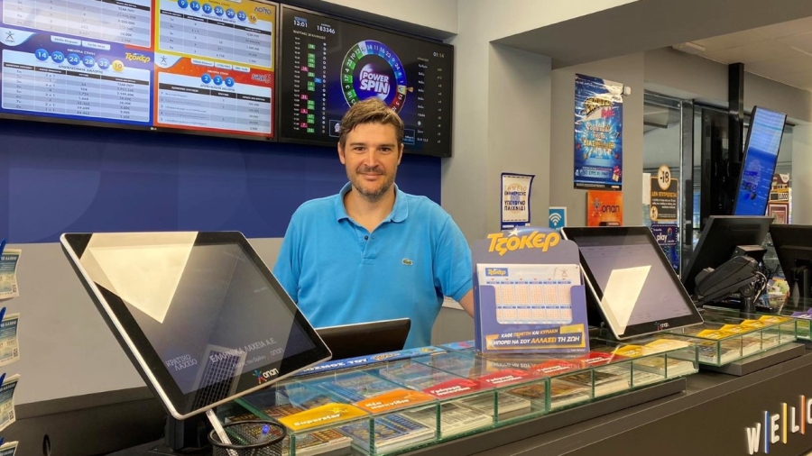 Mega τζακ ποτ στο ΤΖΟΚΕΡ: Κληρώνει 7,5 εκατ. ευρώ απόψε στις 22:00 - Υπεύθυνος καταστήματος ΟΠΑΠ εξηγεί πώς μπορεί κανείς να διεκδικήσει το μεγάλο έπαθλο του παιχνιδιού