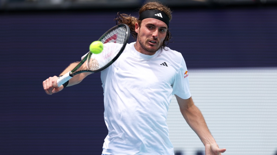 Τσιτσιπάς: «Ήταν δύσκολος ο δρόμος της αποθεραπείας, αλλά επέστρεψα καλύτερος»