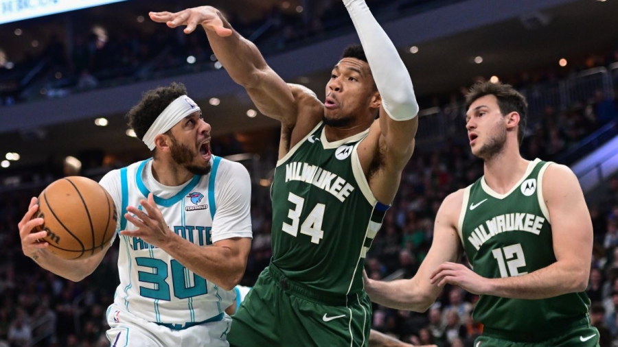 Οι Μπακς «σκόρπισαν» τους Χόρνετς, με… ξεκούραστο Αντετοκούνμπο, για το 3/3 μετά το All Star Break! (video)