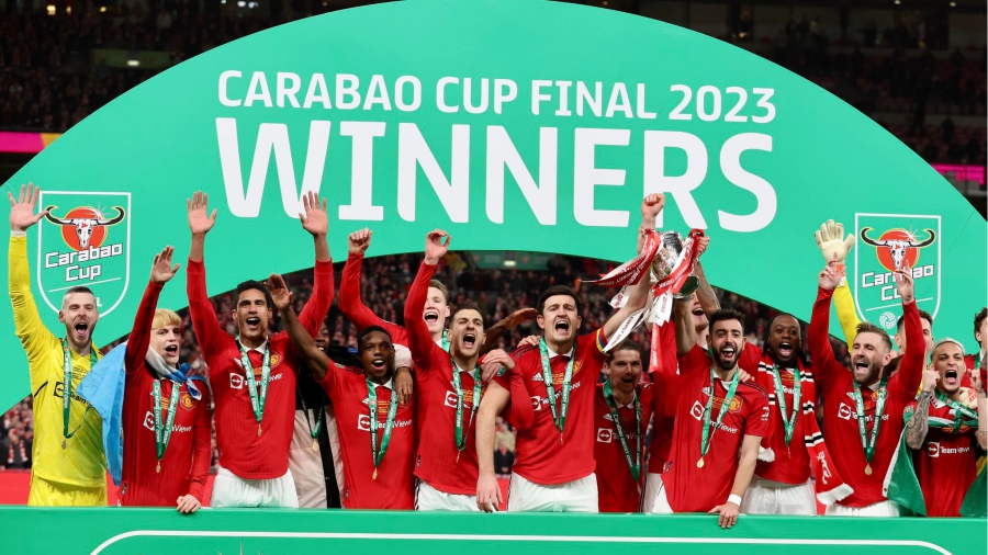 Όταν η Γιουνάιτεντ έπαιρνε τον προηγούμενο τίτλο, είχε αρχηγό τον Ρούνεϊ και η Νιούκαστλ ήταν στην Championship!