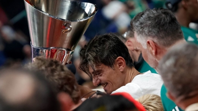 Γιαννακόπουλος: «Μία παρέα που έδωσε ένα μάθημα σε όλη την Ευρώπη – Ποτέ μην σταματάς να ονειρεύεσαι»