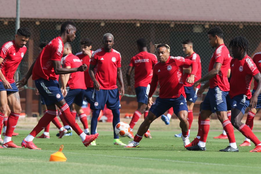 Ολυμπιακός: Οι δοκιμές Μαρτίνς ενόψει Φενέρμπαχτσε και το… ερωτηματικό