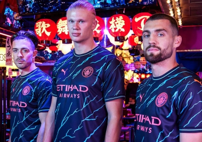 Η Μάντσεστερ Σίτι παρουσίασε τη 3η φανέλα της με βίντεο… made in Japan (video)