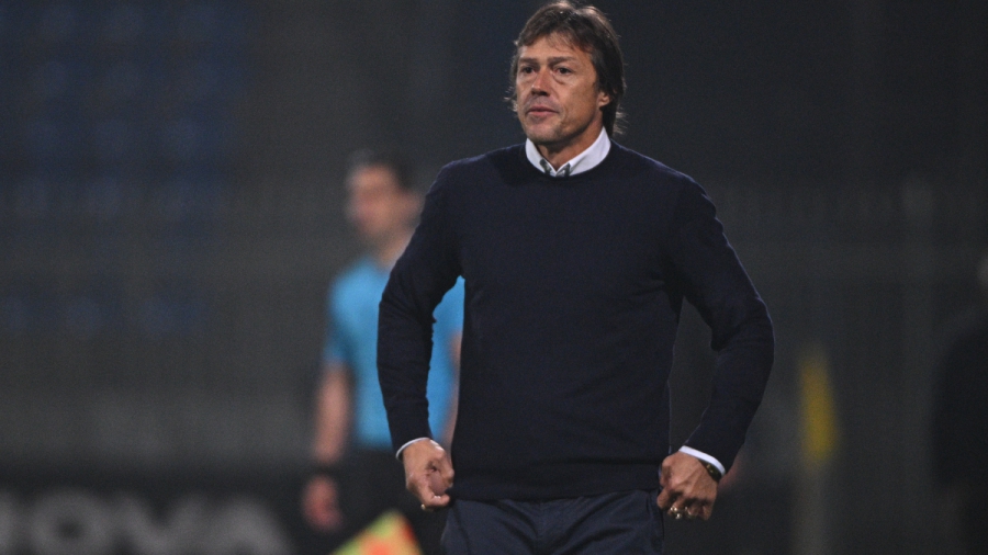 Αλμέιδα: «Έχει κάταγμα ο Ελίασον, αλλά ο αντίπαλος δεν τιμωρήθηκε καν!»