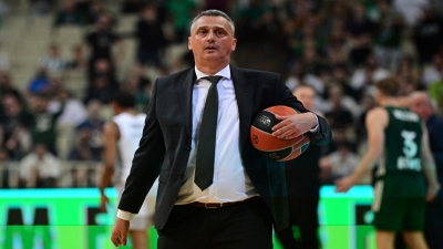 Ράντονιτς: Αποχώρησε εκνευρισμένος από τη Συνέντευξη τύπου πριν καν μεταφραστεί το σχόλιό του! (video)