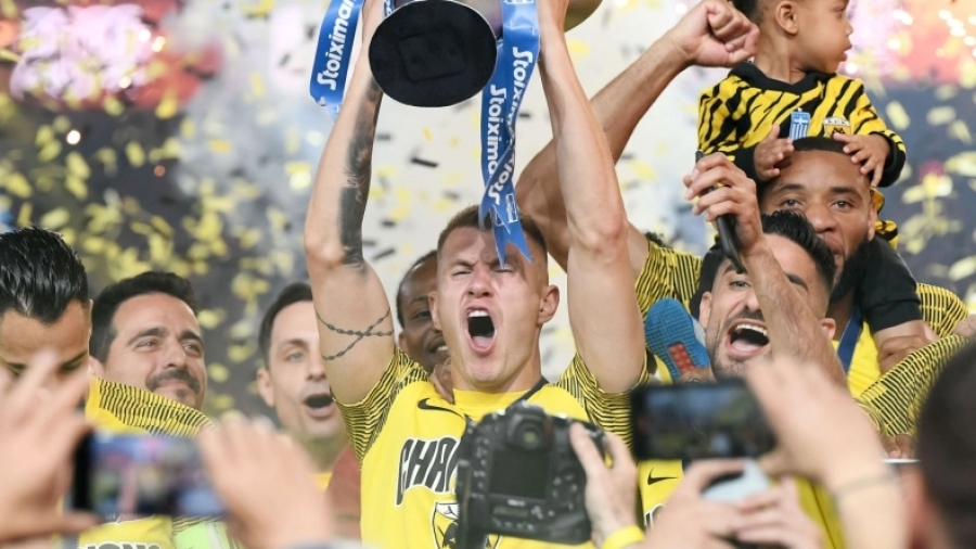 Σιμάνσκι: «Η σεζόν της ζωής μου φέτος με την ΑΕΚ»