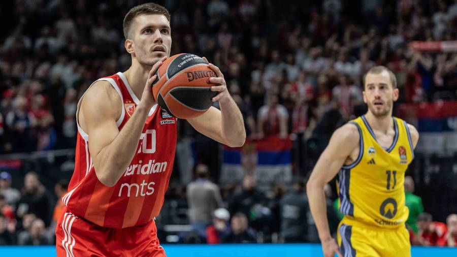 Κοντά σε συμφωνία Ολυμπιακός - Ερυθρός Αστέρας για Πετρούσεφ