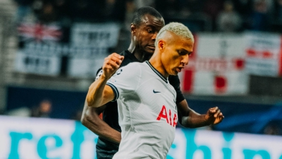 Άιντραχτ Φρανκφούρτης - Τότεναμ 0-0: «Χ»αμένες και οι δύο, χαμόγελα για τη Σπόρτινγκ! (video)