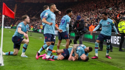 Η Μπέρνλι επέστρεψε στην Premier League! (video)