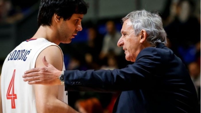 Απόφαση-βόμβα του Πέσιτς: «Έκοψε» τον Τεόντοσιτς από την αποστολή της Σερβίας!