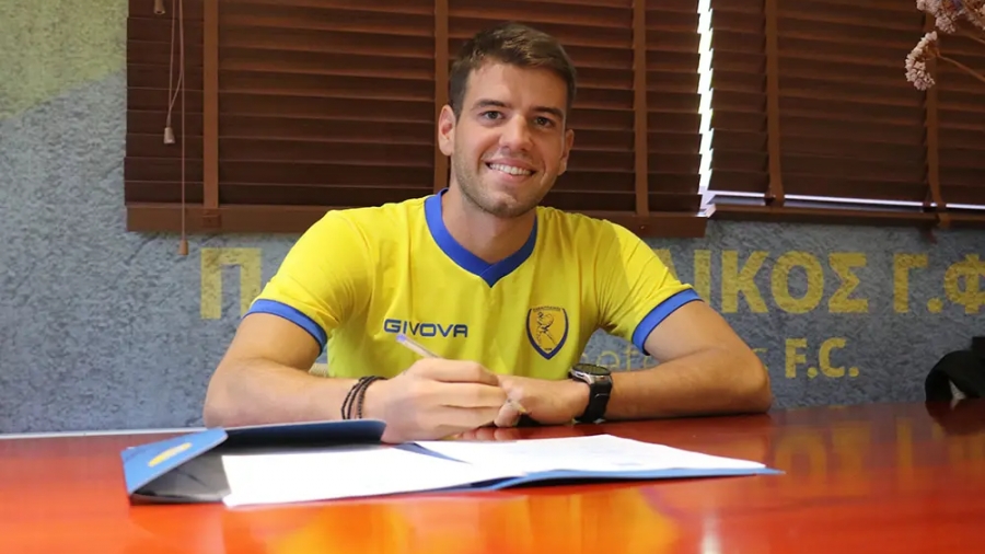 Κώστας Αποστολάκης... διετίας στον Παναιτωλικό