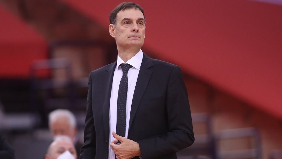 Μπαρτζώκας: «Aν δώσουμε πάλι 21 κατοχές θα είναι πρόβλημα» (video)