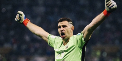 Γλύτωσε την αποβολή, αλλά όχι την τιμωρία: Δεν παίζει με Ολυμπιακό ο Εμιλιάνο Μαρτίνες!