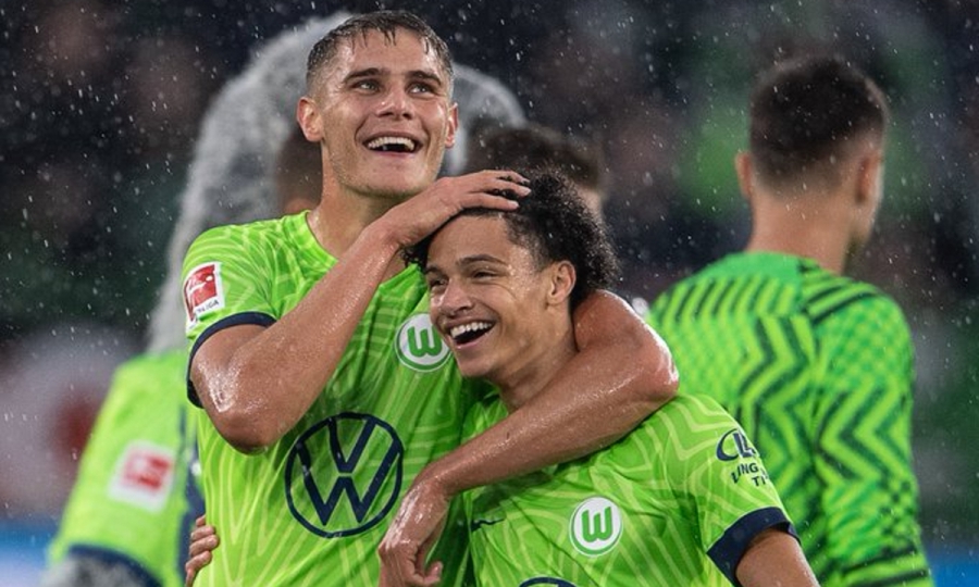 Bundesliga: Συνέτριψαν τη Φράιμπουργκ οι «Λύκοι», τριπλή ισοβαθμία στην δεύτερη θέση!