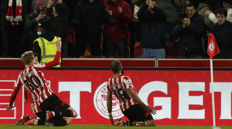 Μπρέντφορντ – Γουότφορντ 2-1: Πήρε τη νίκη με φοβερή ανατροπή και πέναλτι στο 96'!