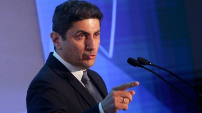 Αυγενάκης: «Στην ΕΠΟ προσπαθούν να κοροϊδέψουν και να μην εφαρμόσουν όσα προβλέπει η Ολιστική Μελέτη»