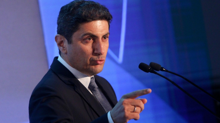 Αυγενάκης: «Στην ΕΠΟ προσπαθούν να κοροϊδέψουν και να μην εφαρμόσουν όσα προβλέπει η Ολιστική Μελέτη»