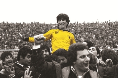 Θωμάς Μαύρος: Η επέτειος του αντίο του μεγαλύτερου Έλληνα γκολτζή και 5 λόγοι που τον κάνουν μοναδικό! (video)