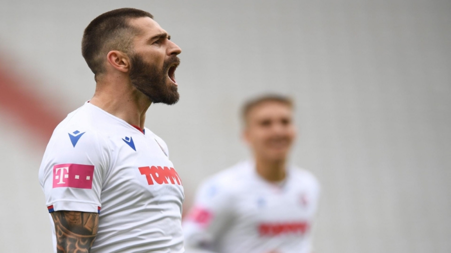 Ο Λιβάγια πήγε για πέναλτι αλά... Πανένκα και έχασε το χατ-τρικ! (video)