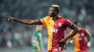 Ο Όσιμεν βάζει στα δίχτυα τον Άγιαξ στην Interwetten!