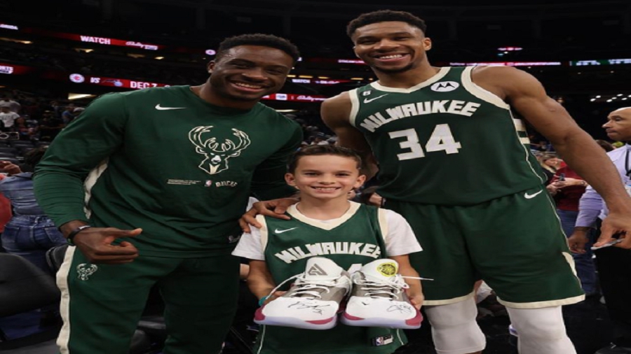 Το δώρο των Γιάννη και Θανάση Αντετοκούνμπο στον γιο του Νικ Καλάθη