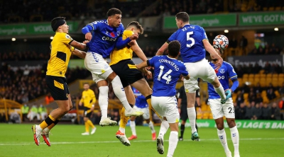 Γουλβς - Έβερτον 2-1: Άντεξαν στο δεύτερο ημίχρονο και πήραν τη νίκη οι «λύκοι» (video)